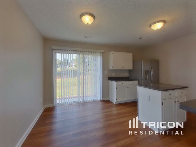 Building Photo - 11542 Stewarts Crossing Dr