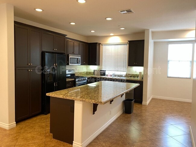 Building Photo - 6268 Cristal Ln