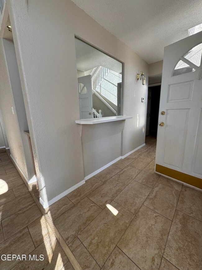 Foto del edificio - 1801 Garden Gate Way