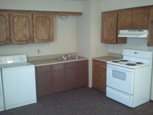 Building Photo - 4714 S Youngs Blvd