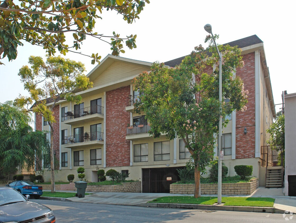Foto principal - 612 N Orlando Ave