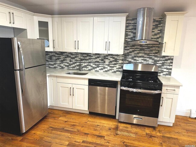 Foto del edificio - 344 Beach 87th St