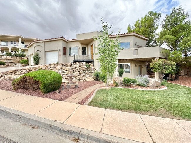 Building Photo - Beautiful 3-bed 2 bath Home! VIEWS VIEWS V...