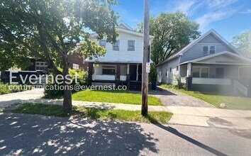 Building Photo - 12110 Lenacrave Ave