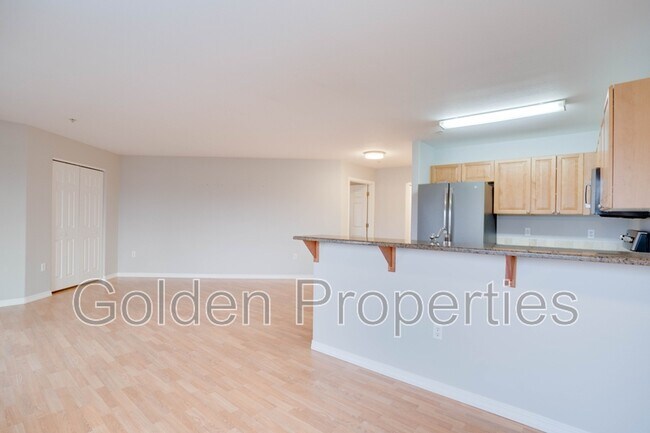 Foto del edificio - 310 N Promenade Loop