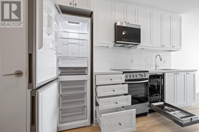 Photo du bâtiment - 51 Clarington Blvd