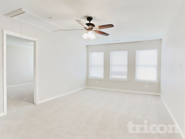 Building Photo - 23303 Crosscut Pass Dr