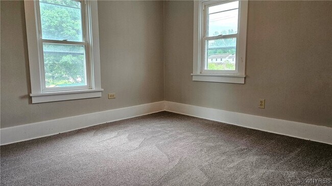 Foto del edificio - 3874 N Boston Rd