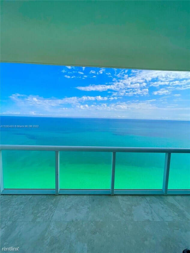 2 br, 2 bath Condo - 6365 Collins Ave Full...
