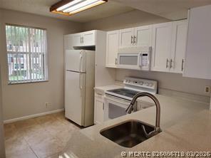Foto del edificio - 8871 Wiles Rd