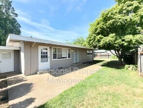 Building Photo - 108 N Morrison Rd