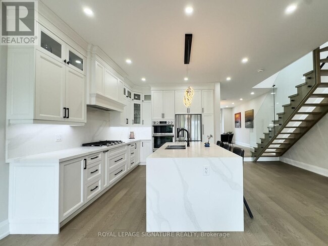 Photo du bâtiment - 920 Fourth St