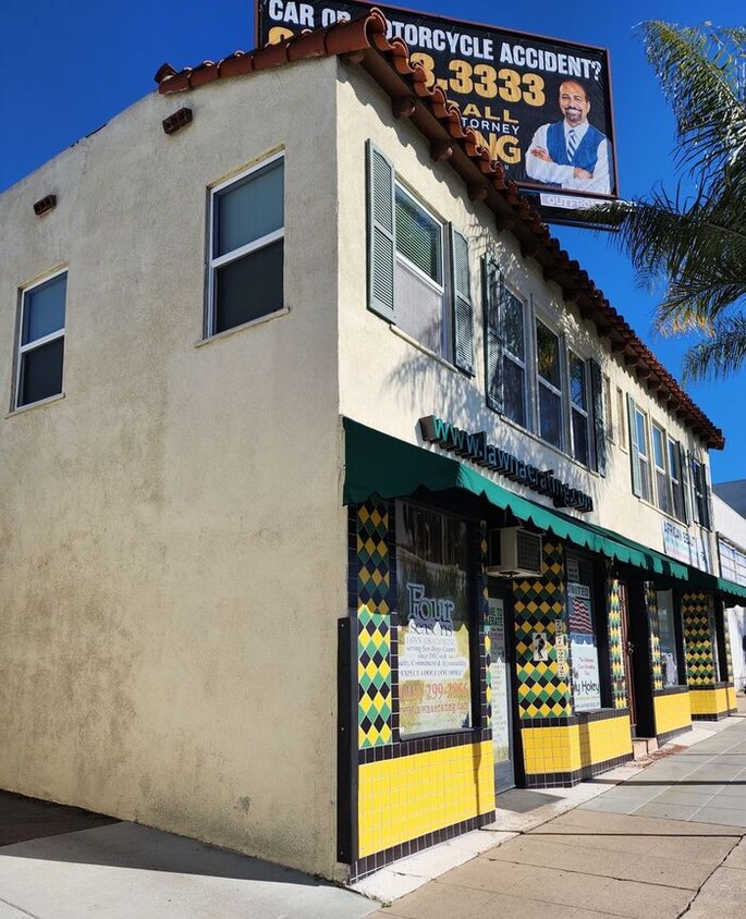 Primary Photo - Renovated 1BR/1BA in Vintage Building Loca...