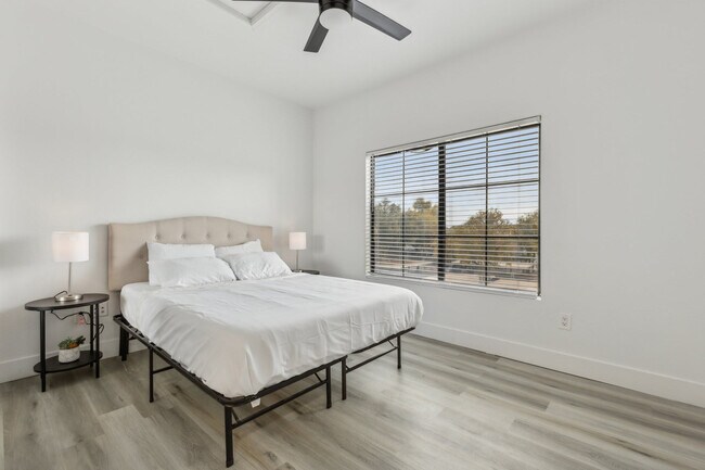 Foto del edificio - 875 W Pecos Rd