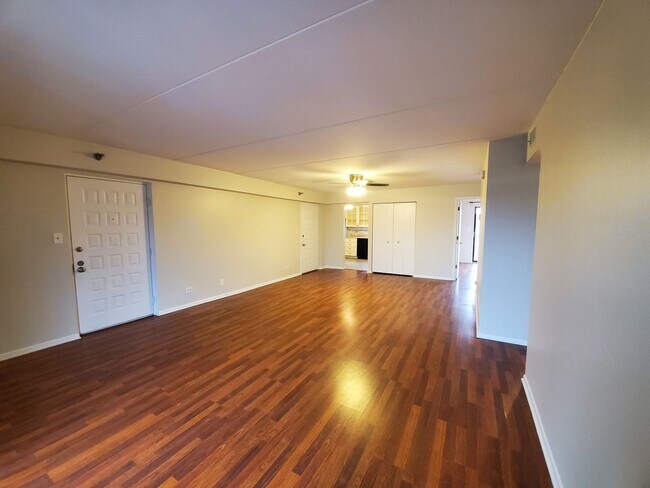 Foto del edificio - Tinley Park Condo