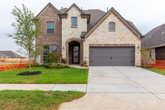 Building Photo - 30031 Aralia Dr