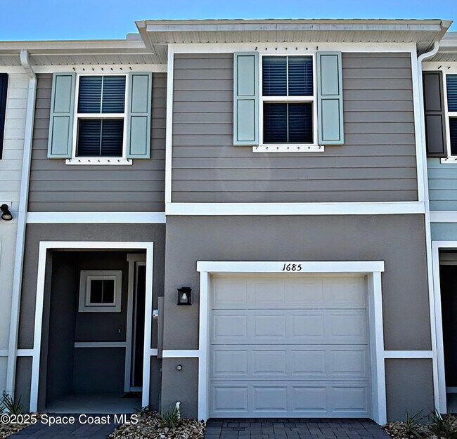 Foto del edificio - 1685 Kendall Pointe Pl