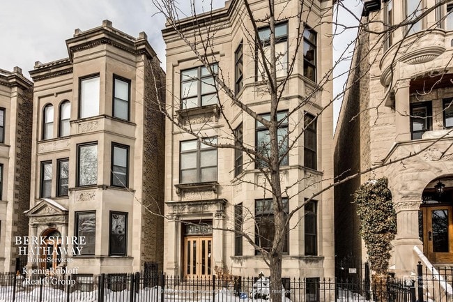 Building Photo - 1506 W Wilson Ave