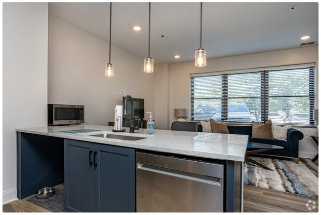 Building Photo - The Tribute