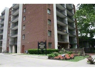 Primary Photo - Bristol Place Apartments