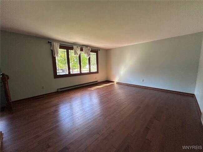 Foto del edificio - 6142 Berkley Dr