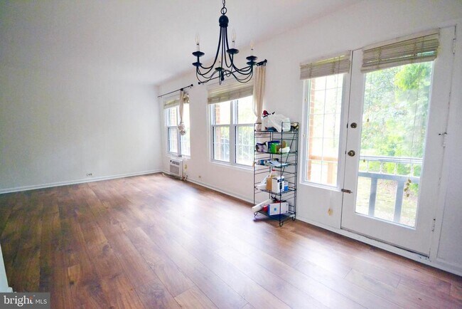 Foto del edificio - 3678 Gunston Rd