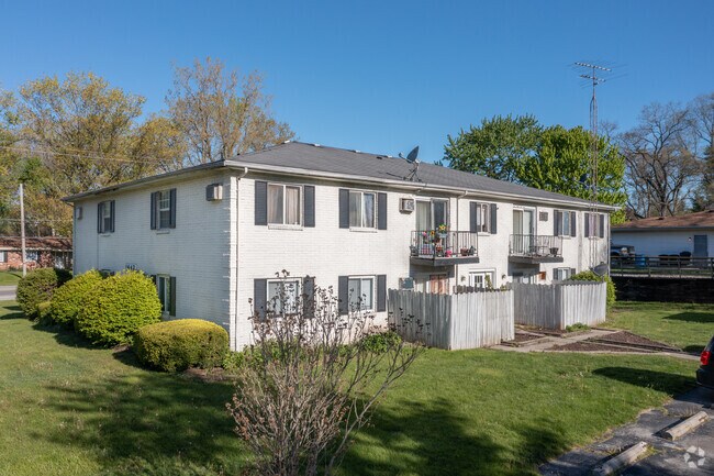 1642 Brooke Park Drive Exterior - 1549 Brooke Park Dr