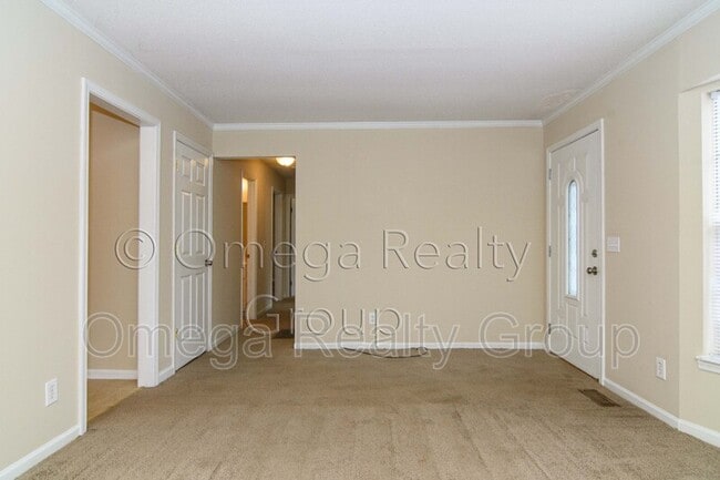 Foto del edificio - 5563 Cheryl Dr