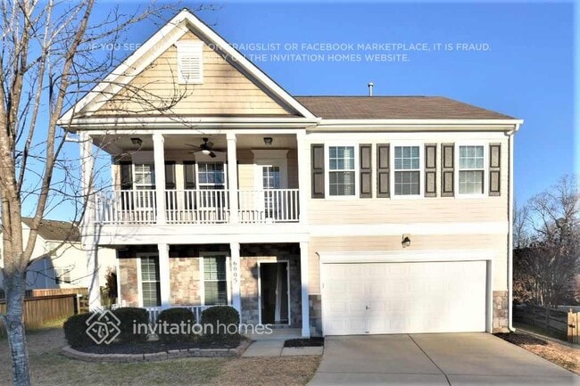 Building Photo - 6005 Centerview Dr