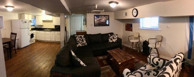 Foto del edificio - 4847 W Hutchinson St