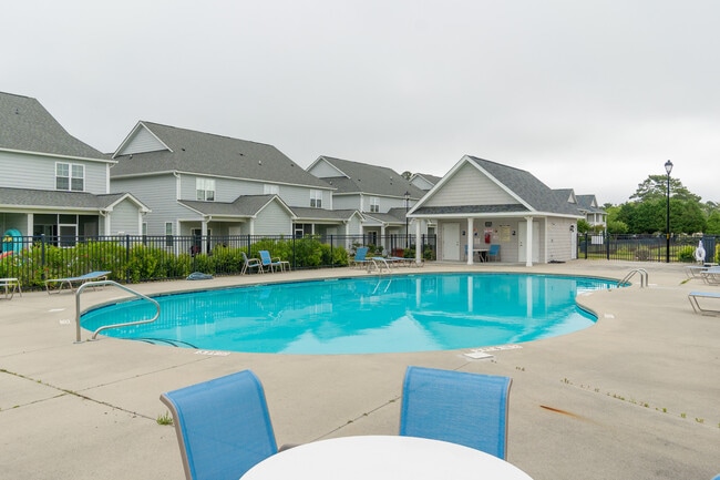 Community Pool - 175 Old Murdoch Rd