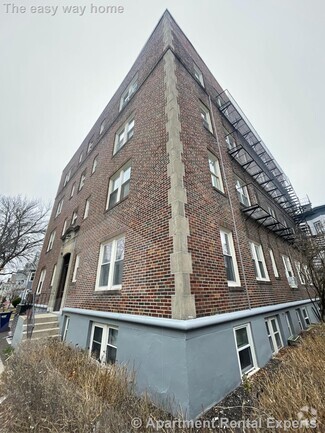Building Photo - 5 Haskell St