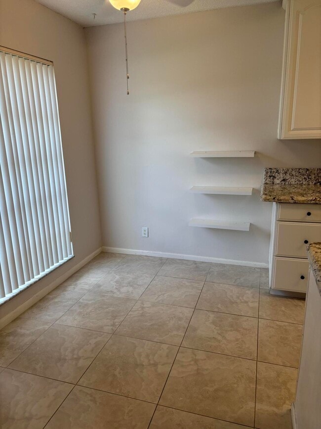Building Photo - 20975 Covington Dr
