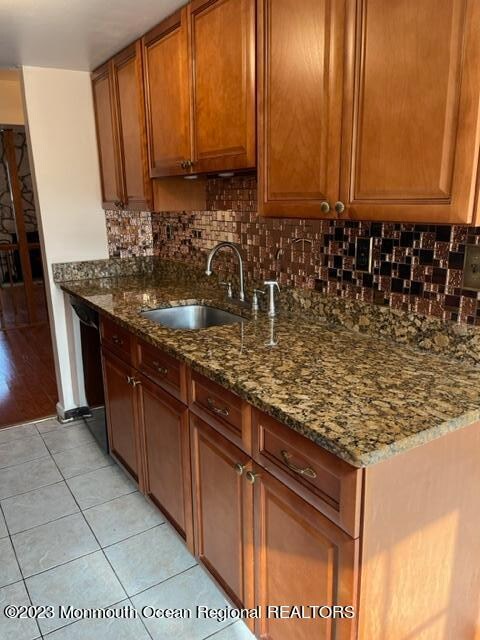 Foto del edificio - 26 Fieldcrest Way