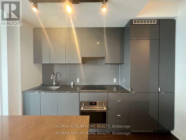 Photo du bâtiment - 7-4107 Grenville St