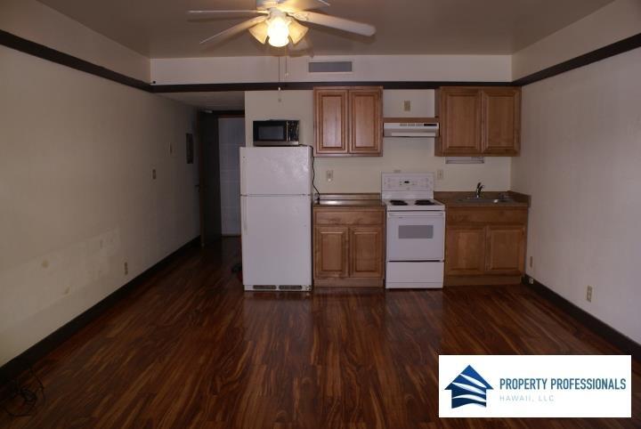 Primary Photo - 400 Hualani St