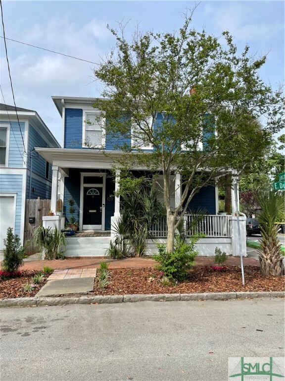 Building Photo - 224 E Duffy St