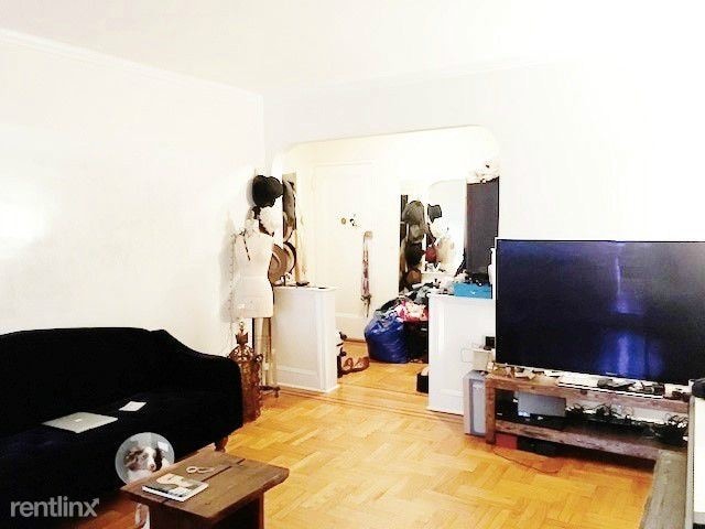 Building Photo - Studio, 1 bath  - 125 E 24th St