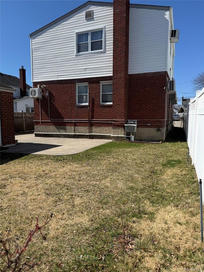 Foto del edificio - 660 S 10th St