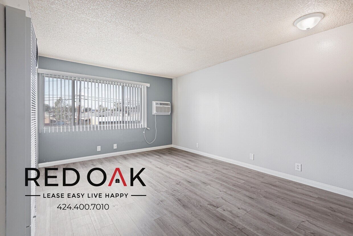 Foto principal - 17341 Hurley St