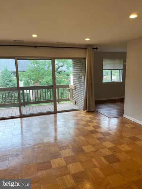 Building Photo - 5017 Green Mountain Cir