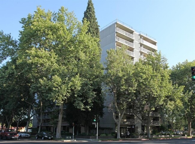 Foto del edificio - 900 17th St