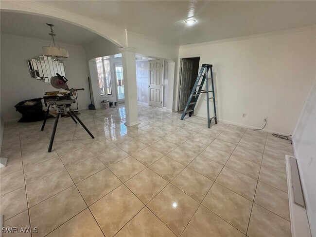Foto del edificio - 618 SE 12th Ct