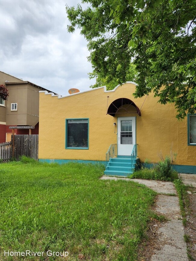 Building Photo - 3 br, 2 bath House - 110 South Avenue E.