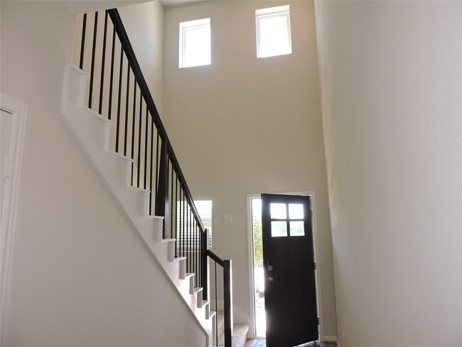 Building Photo - 7219 Cherrybark Oak Dr