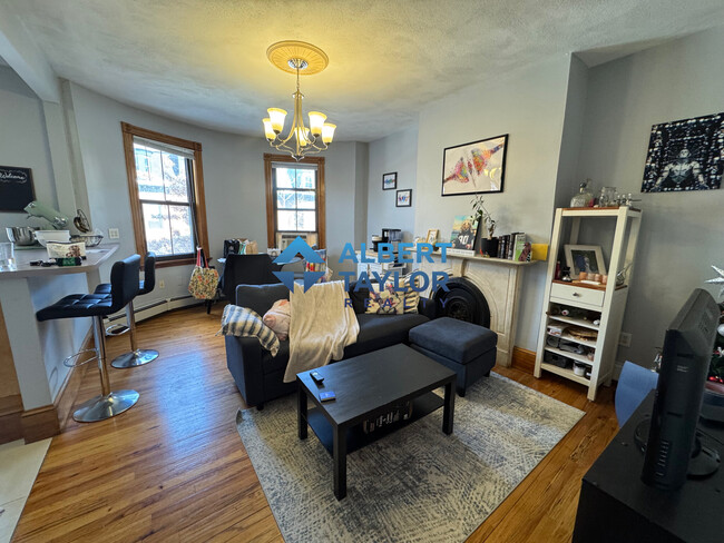 Foto del edificio - 89 E Brookline St