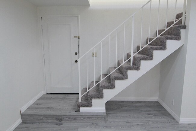 Building Photo - 4721 Kester Ave