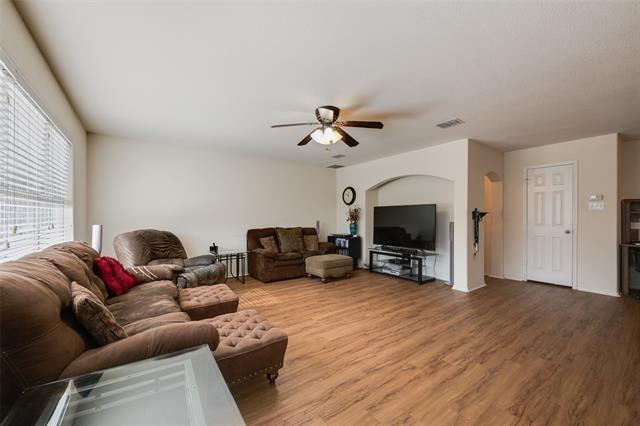 Foto del edificio - 7408 Lazy Spur Blvd