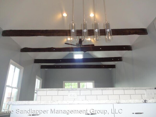 Foto del edificio - 3 br, 2.5 bath House - 223 Fishburne Street