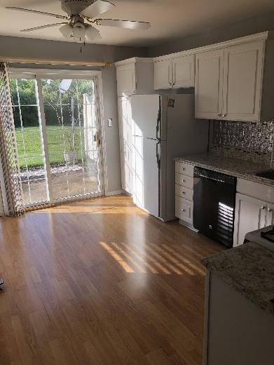 Building Photo - Townhome for rent